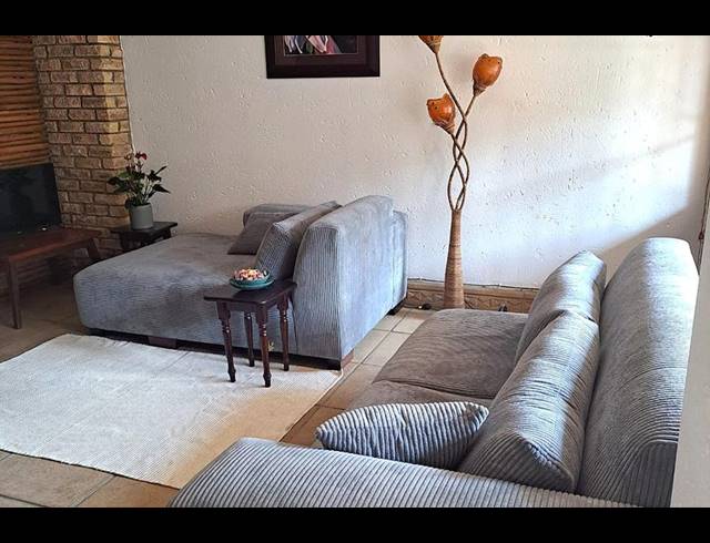 1 BEDROOM PROPERTY TO RENT IN MORNINGHILL